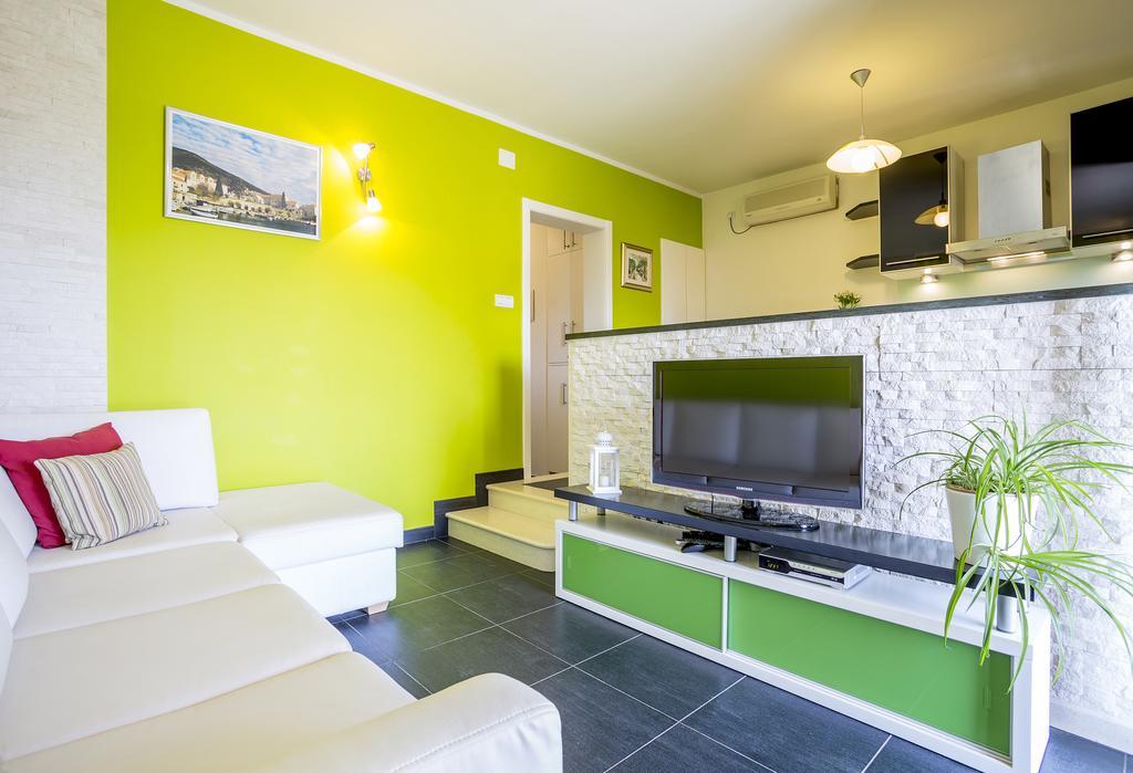 בול Apartments Biserka חדר תמונה