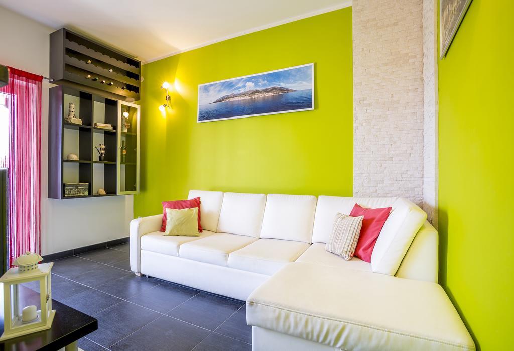 בול Apartments Biserka חדר תמונה