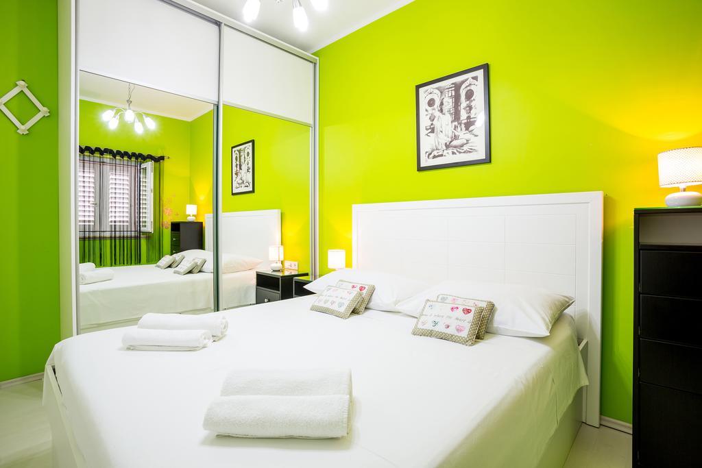 בול Apartments Biserka חדר תמונה