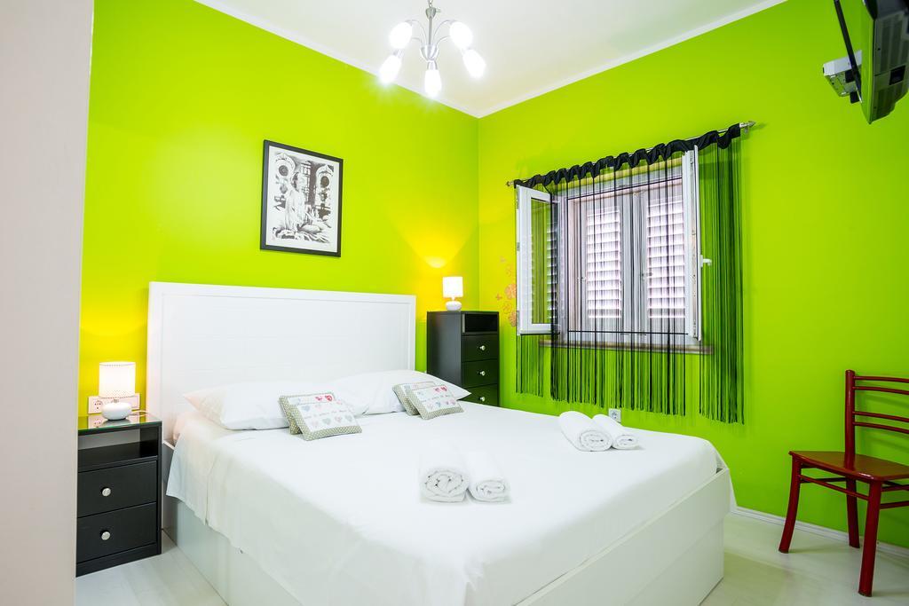 בול Apartments Biserka חדר תמונה