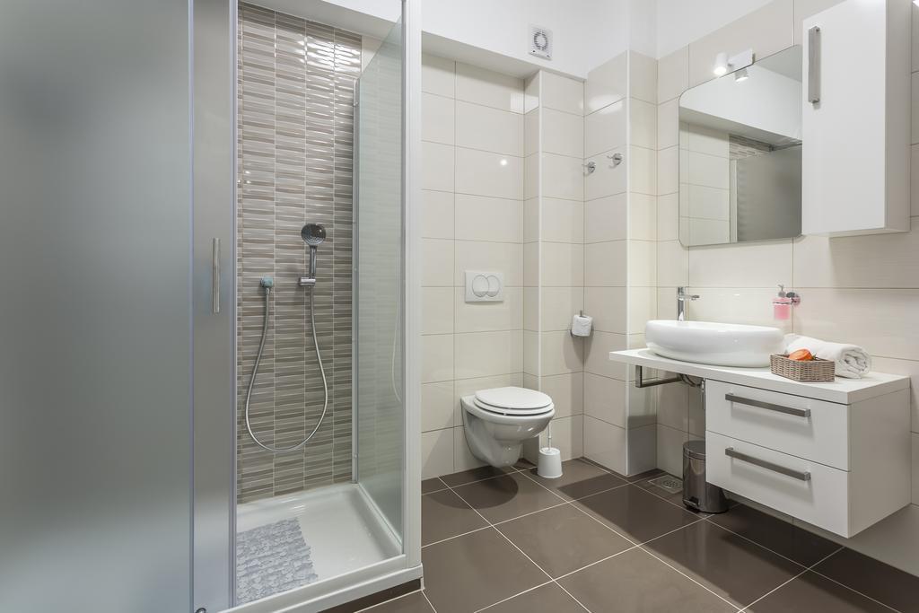 בול Apartments Biserka מראה חיצוני תמונה