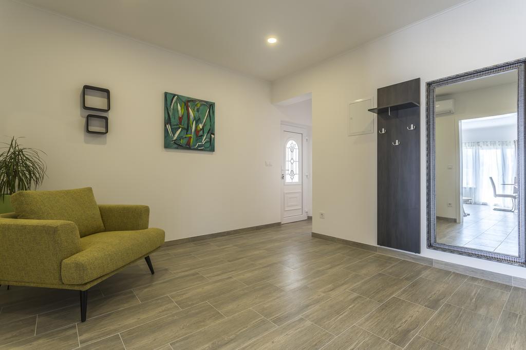 בול Apartments Biserka מראה חיצוני תמונה